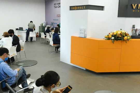 Công ty chứng khoán top đầu chốt ngày đại hội bất thường