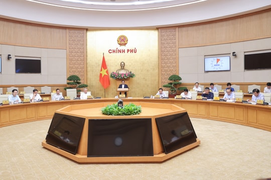 Khẩn trương hoàn thiện các dự án luật để trình Quốc hội vào tháng 10/2025