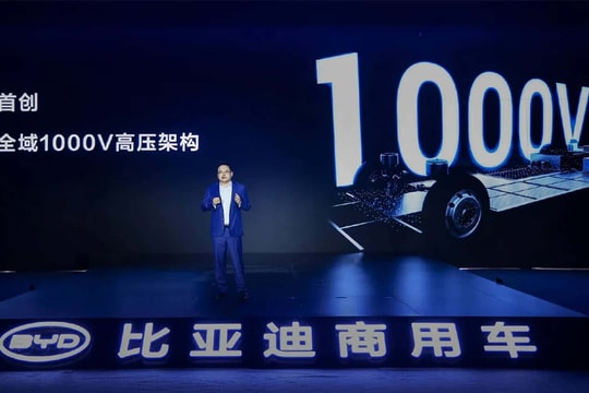 Trung Quốc khẳng định vị thế bằng xe điện sạc siêu nhanh, pin lớn, khung gầm hiện đại