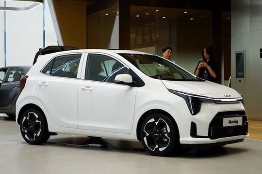 Xe xăng đô thị giảm kịch sàn, đầy đủ tiện ích công nghệ: Giá chưa tới 400 triệu