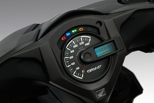 Mẫu xe xăng mới đẹp lấn át "tiểu SH": Giá ngang xe số, trang bị hiện đại khiến dân tình "sốt xình xịch"