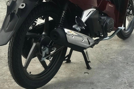 Xe số tiết kiệm xăng số 1 của Việt Nam nay chỉ hơn 30 triệu: Thiết kế sang trọng, bền bỉ, lấn át Wave Alpha