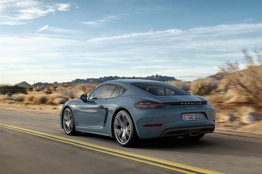 Tưởng chừng chỉ sản xuất xe điện, nay mẫu xe này được xác nhận sẽ có bản chạy xăng