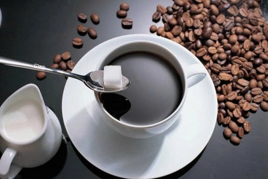 Giá cà phê hôm nay 26/9: Trong nước tăng sốc, quốc tế chao đảo vì thuế Mỹ