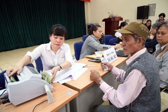 Người lao động cần bao nhiêu năm đóng bảo hiểm xã hội để được hưởng lương hưu?