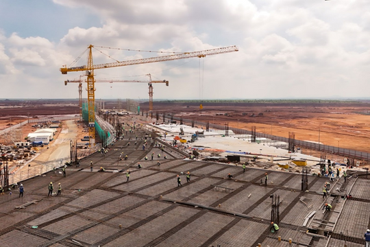 Thắng thầu như chẻ tre, lợi nhuận một doanh nghiệp xây dựng được dự báo tăng tới 236%