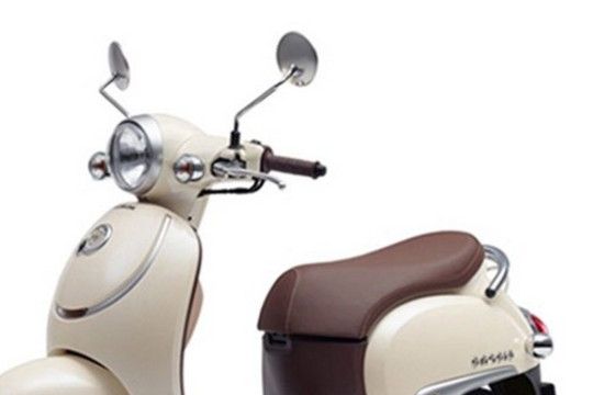 Xe xăng dáng cổ điển, sang chảnh, giá chỉ ngang một chiếc smartphone cao cấp