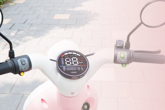 Chiếc xe điện giá chỉ từ 16 triệu: Thiết kế nhỏ gọn, pin chống nước, di chuyển 80 km/lần sạc