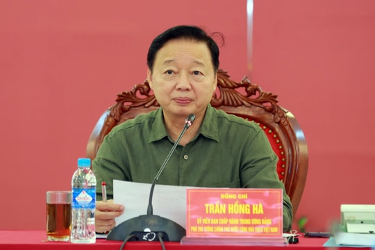 Khẩn trương khắc phục hậu quả bão số 10, ứng phó với lũ lụt, sạt lở do mưa lớn sau bão