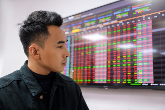 Tăng gần 30% sau 3 tháng, cổ phiếu này lại sắp khép lại 20 năm hiện diện trên sàn