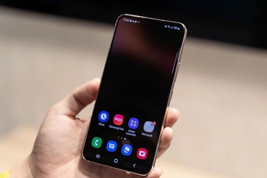 Galaxy S22 5G "gây bão" trở lại: Giá rẻ như tầm trung, mạnh hơn cả iPhone 16