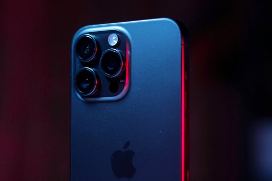 Bảng giá iPhone 16 đầu tháng 10: Mẫu 16 Pro, 16 Pro Max giảm mạnh, “giật khách” từ iPhone 17