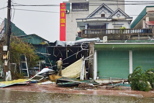 Doanh nghiệp bảo hiểm phải đẩy nhanh chi trả bồi thường sau bão số 10