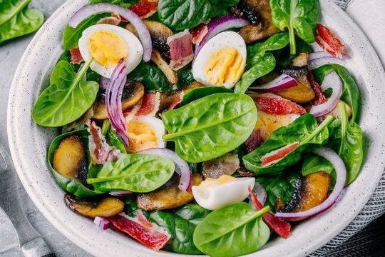 Bí quyết dinh dưỡng từ một loại rau quen thuộc: Ăn vào khỏe tim, sáng mắt, chắc xương