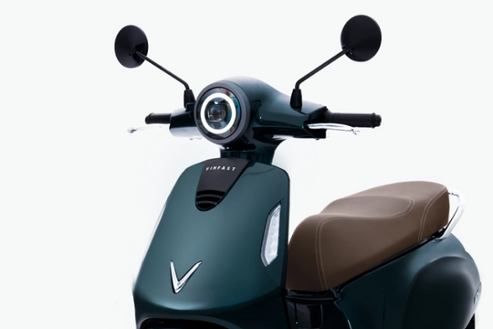 Chỉ hơn 12 triệu đã có "xe điện quốc dân": Không cần bằng lái, chạy 79 km/lần sạc