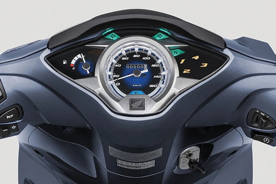 Mẫu xe xăng hot nhất tháng 10: Giá giảm đậm sâu, tiết kiệm xăng "vô đối"