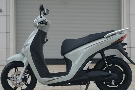 Trải nghiệm mẫu xe điện Việt giá 22 triệu: Sang như Vespa, bền hơn xe xăng, chạy 130 km/lần sạc