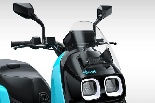 Chiếc xe điện mới ra mắt với tốc độ 90 km/h, chạy 163 km/lần sạc: Trang bị lẫn giá bán "lấn át" xe xăng quốc dân