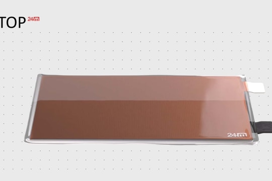 Xe điện sạc một lần đi được 1.600km với công nghệ pin mới