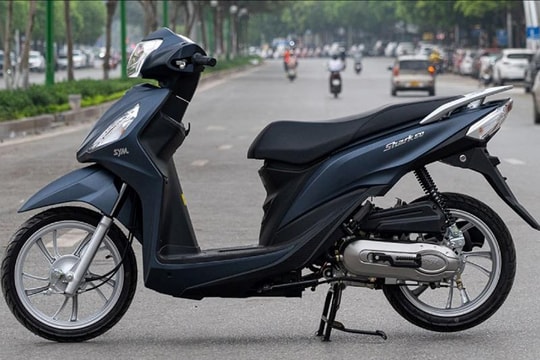 Lái thử xe ga dáng Vision giá 25,5 triệu: Nhỏ gọn, bền bỉ và tiết kiệm xăng chỉ 2,1L/100 km