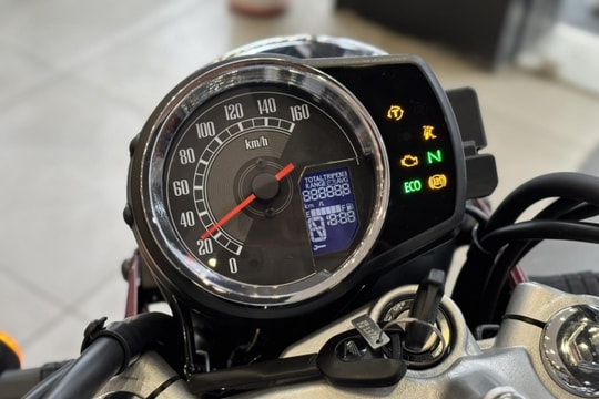 Honda ra mắt xe côn "huyền thoại" giá chỉ 47 triệu: Thiết kế hoài cổ, trang bị ABS, LED cực hiện đại