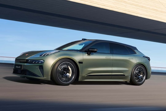 Mẫu xe điện chỉ cần sạc 7 phút là đi được 500km, bản cao cấp nhất tăng tốc từ 0–100 km/h chỉ mất gần 3 giây