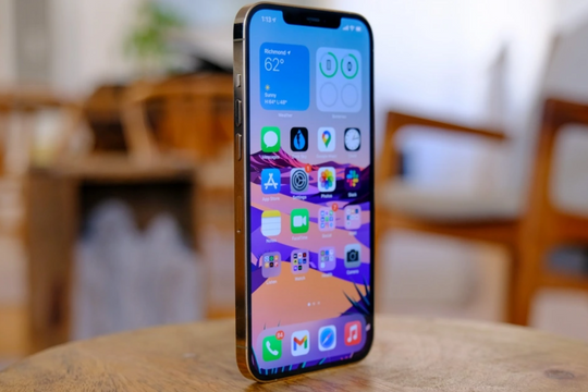 Flagship từng 30 triệu nay chỉ còn 8 triệu: Hiệu năng vẫn đủ mạnh, camera LiDAR vẫn khiến iFan mê mẩn