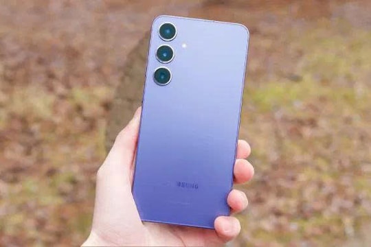 Galaxy S25 Plus bất ngờ “rớt giá” mạnh: Hiệu năng Snapdragon 8 Gen 4 vẫn cân mọi đối thủ