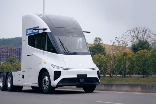 Startup “non trẻ” nhưng mang tham vọng vươn xa, bước vào cuộc đua xe điện với Tesla