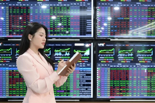 TTCK được dự báo tiếp đà hưng phấn: Đi tìm những nhóm ngành sẽ đồng hành cùng VN-Index vượt đỉnh