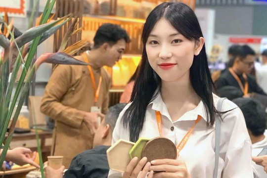 Cô gái 22 tuổi khởi nghiệp biến rác thải nông nghiệp thành sản phẩm xanh hút khách