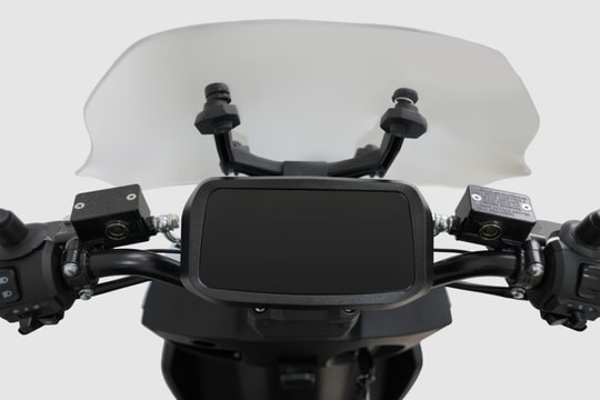 Xe điện mới khiến giới trẻ phát sốt: Thiết kế sang hơn Vision, chạy 140 km/lần sạc, giá chỉ 30 triệu