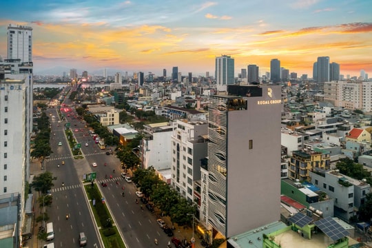 HNX ‘bật đèn xanh’ cho Regal Group, mở đường niêm yết 180 triệu cổ phiếu