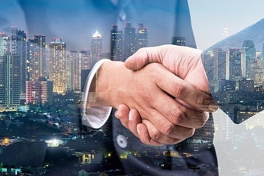 MSN tỏa sáng, "cổ đất" bùng nổ, chứng khoán kết phiên tiến về mốc 1.800