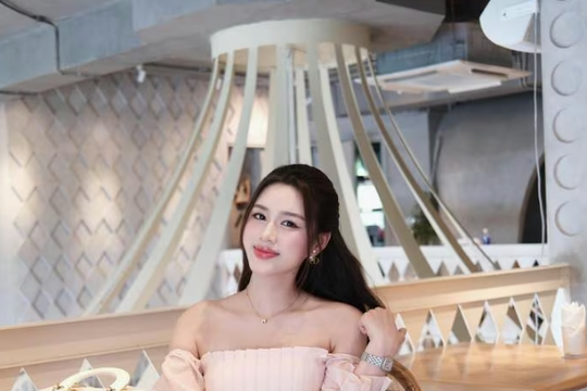 Choáng với khối tài sản của Hoa hậu Đỗ Thị Hà ở tuổi 24: Nhan sắc đỉnh cao, sự nghiệp vững chắc, tình yêu viên mãn