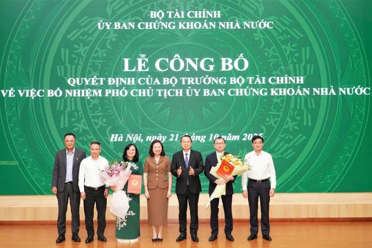 Ủy ban Chứng khoán Nhà nước có 2 tân Phó Chủ tịch