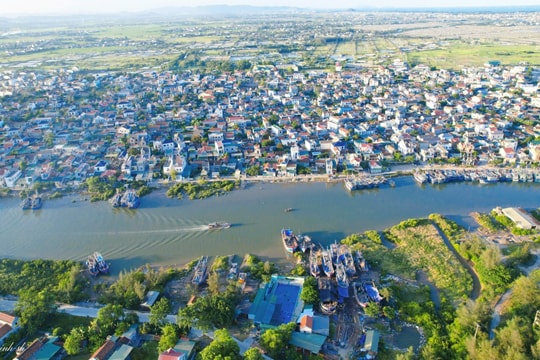 Vùng đất 33km² ven biển Nghệ An đang ‘lột xác’ sau sáp nhập, hướng tới mục tiêu lọt top 20 khu vực phát triển nhất tỉnh