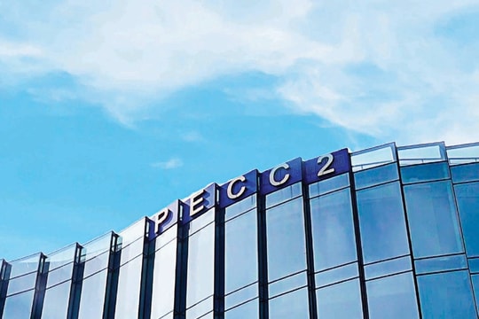 Dồn dập ký loạt hợp đồng nghìn tỷ, TV2 đang trở lại thời vàng son?