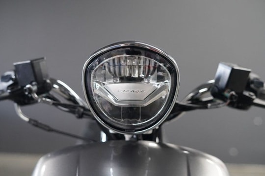 Xe ga 150cc phong cách châu Âu: Có màn hình TFT, ABS kép, TCS "chuẩn xe sang", giá rẻ bất ngờ