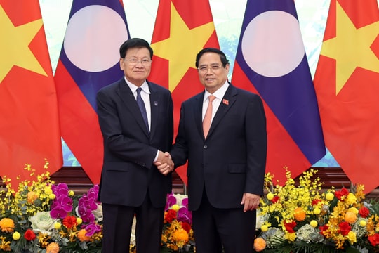 Việt Nam trước sau như một, dành ưu tiên cao nhất cho quan hệ đặc biệt với Lào