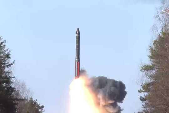 Không chỉ có tên lửa và tàu ngầm, đây là bộ ba hạt nhân mạnh nhất của Nga