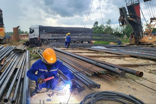 Hướng tới làm "thép xanh", Hòa Phát, Hòa Sen... hưởng lợi nhờ gói hỗ trợ khủng từ EU