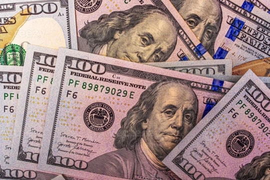 Tỷ giá ngoại tệ hôm nay 28/10: USD đi ngang, thị trường trầm lắng trước cuộc họp Fed