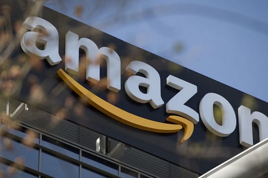 Amazon cắt giảm 14.000 nhân viên, hé lộ tương lai 'AI cướp việc'