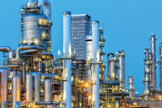 Chắc đầu ra, Hóa chất Đức Giang (DGC) rót thêm tiền vào tổ hợp hoá chất lớn nhất Việt Nam