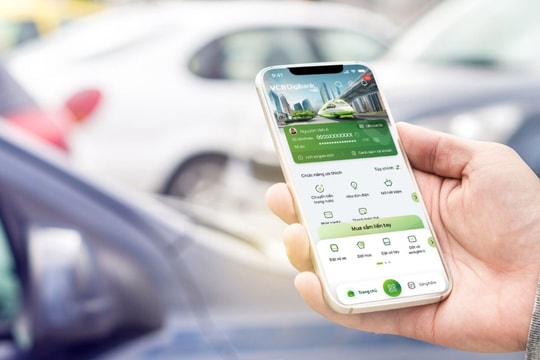 Ngân hàng phải kiểm tra ứng dụng Mobile Banking thường xuyên, không để khách dùng bản quá cũ