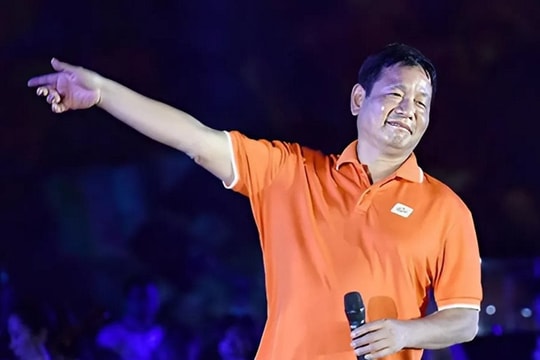 FPT tăng trưởng hai chữ số, nhà đầu tư có nên hành động ngay lúc này?