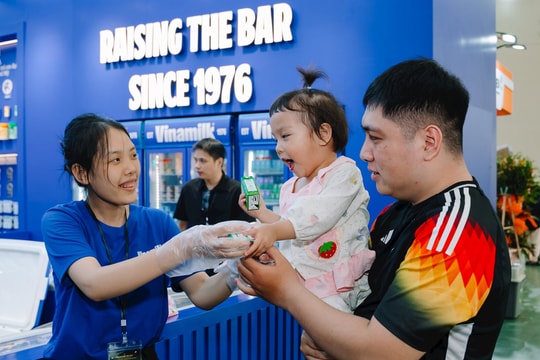 Nhiều sản phẩm mới, đột phá của Vinamilk phục vụ người tiêu dùng tại Hội chợ Mùa Thu 2025