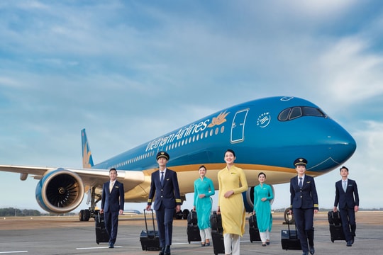 Vietnam Airlines chính thức hết âm vốn chủ sở hữu, công bố thu nhập dàn lãnh đạo cấp cao