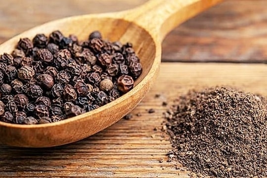 Giá tiêu hôm nay 2/11/2025: Phục hồi nhẹ, nông dân phấn khởi khi giá duy trì đỉnh mới